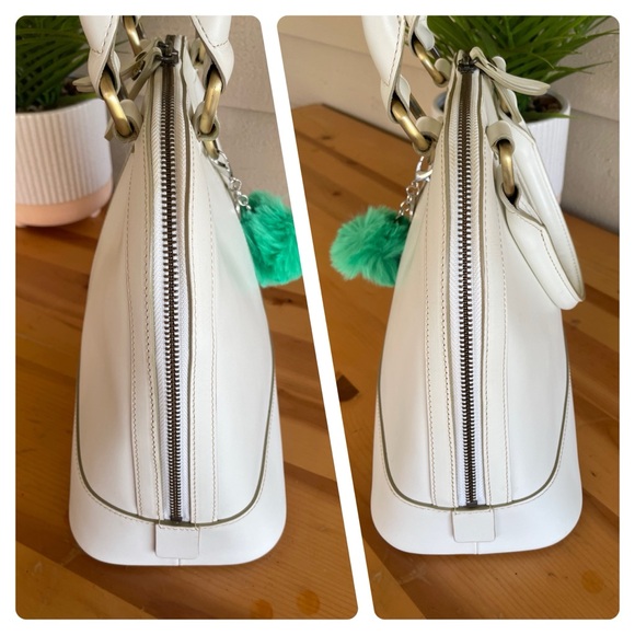 Authentic Burberry tote bag💛💛💛 - Picture 3 of 15